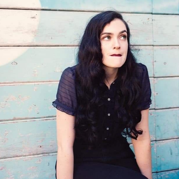 Meet your Posher, Alexandrea - Picture 4 of 10